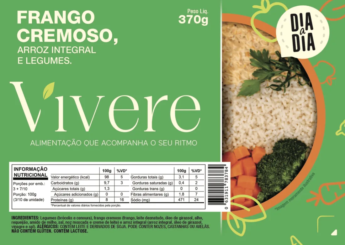 Rótulo da embalagem de Frango Cremoso, Arroz Integral e Legumes, com a tabela nutricional impressa